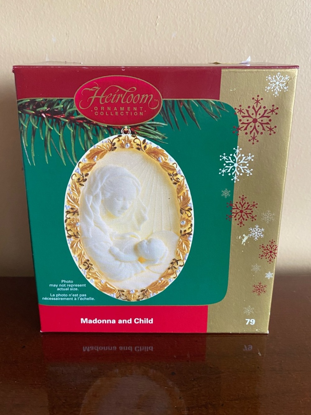 Madonna and Child Carlton Cards Heirloom Ornament Collection #79